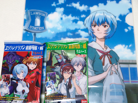 お菓子とクリアファイル